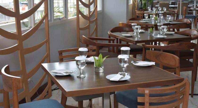 Bogor Valley Hotel Екстер'єр фото