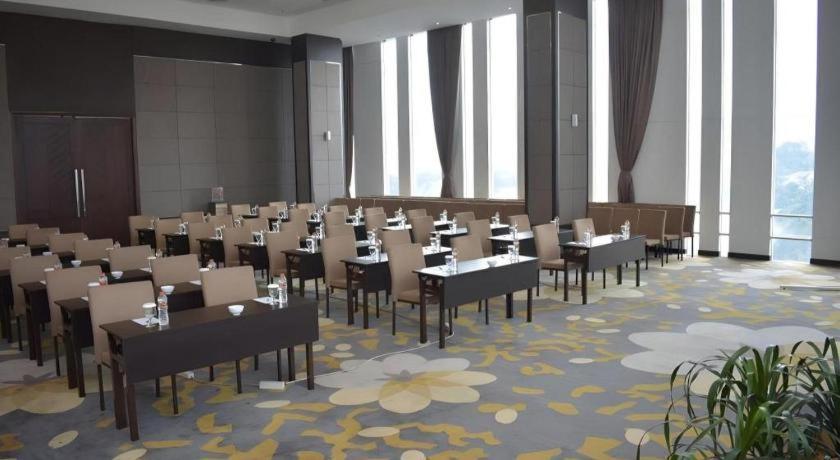 Bogor Valley Hotel Екстер'єр фото